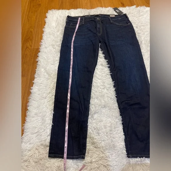 Mavi jake rinse brushed williamsburg jeans